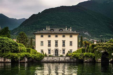 house of gucci lake como|maurizio gucci house.